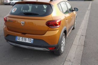 DACIA SANDERO 3 STEPWAY 1.0i - 12V TURBO TCE 90