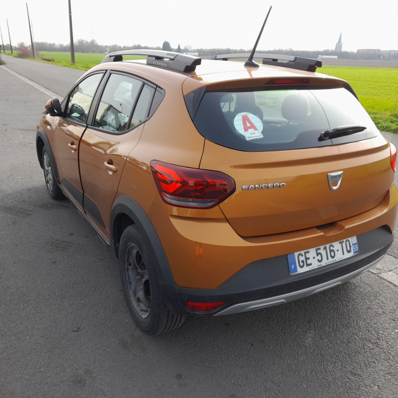 DACIA SANDERO 3 STEPWAY 1.0i - 12V TURBO TCE 90 Photo n°4