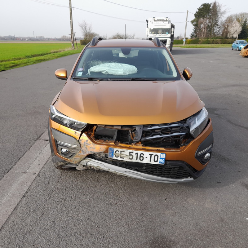 DACIA SANDERO 3 STEPWAY 1.0i - 12V TURBO TCE 90 Photo n°5