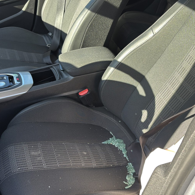 PEUGEOT 308 2 SW PHASE 2 BREAK 1.5 BLUE HDI - 16V TURBO Photo n°12