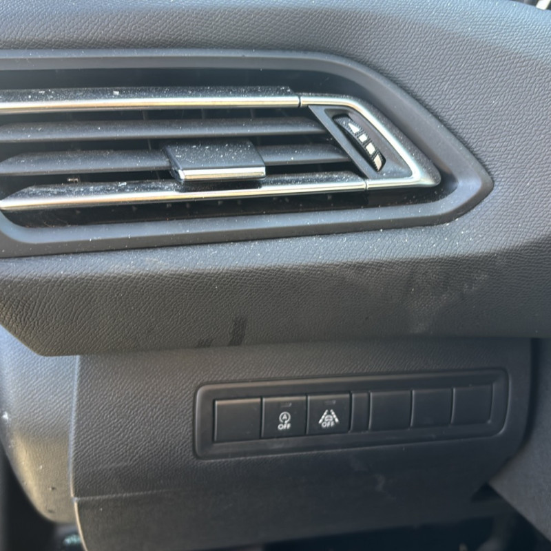 PEUGEOT 308 2 SW PHASE 2 BREAK 1.5 BLUE HDI - 16V TURBO Photo n°17