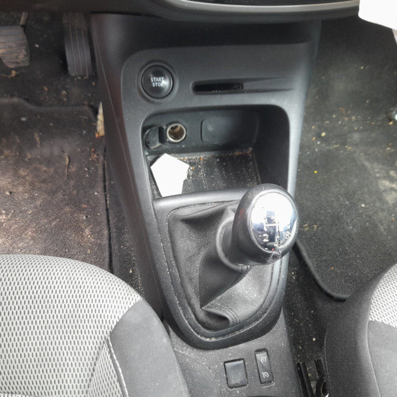 RENAULT CAPTUR 1 PHASE 1 1.5 DCI - 8V TURBO Photo n°9