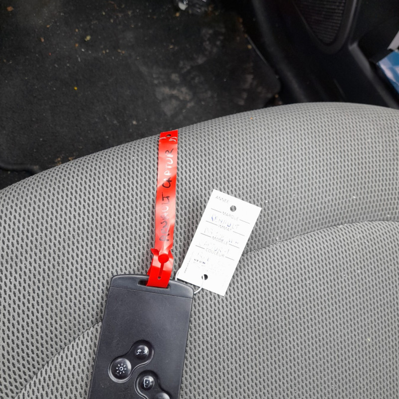 RENAULT CAPTUR 1 PHASE 1 1.5 DCI - 8V TURBO Photo n°12