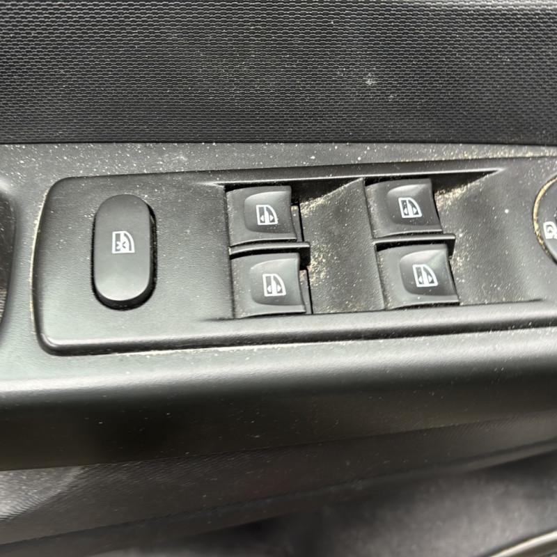 RENAULT CAPTUR 1 PHASE 1 1.5 DCI - 8V TURBO Photo n°24