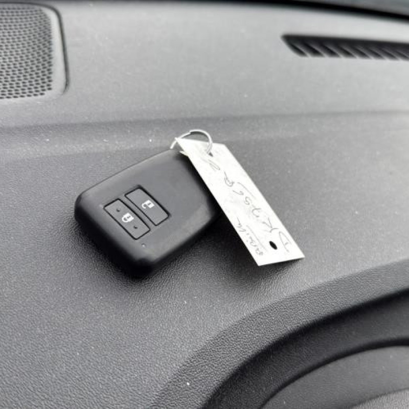 Poignee porte avant gauche PEUGEOT 108 Photo n°16