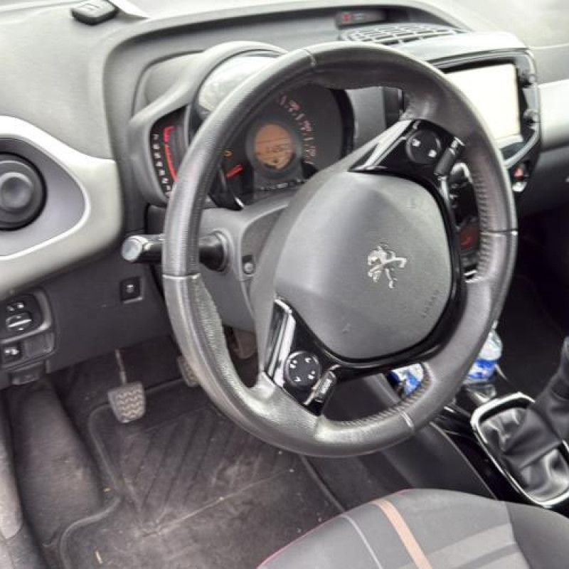 Boite a gants PEUGEOT 108 Photo n°14