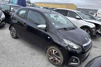 Bouton de warning PEUGEOT 108