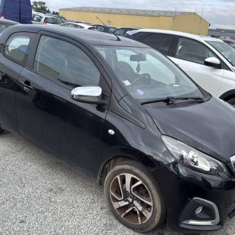 Compresseur clim PEUGEOT 108 Photo n°4