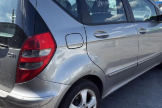 Pretensionneur de ceinture avant droit MERCEDES CLASSE A 169