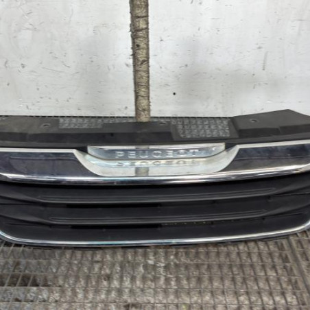 Calandre PEUGEOT 108 Photo n°1