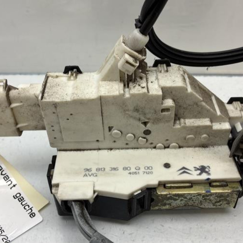 Serrure avant gauche CITROEN C4 1 Photo n°4