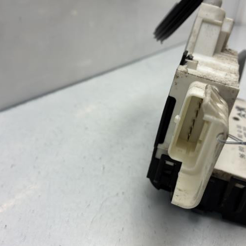 Serrure avant gauche CITROEN C4 1 Photo n°6