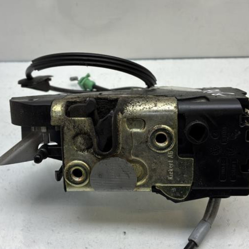 Serrure avant gauche CITROEN C4 1 Photo n°8