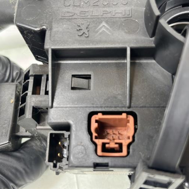 Com (Bloc Contacteur Tournant+Commodo Essuie Glace+Commodo Phare) PEUGEOT 206+ Photo n°8