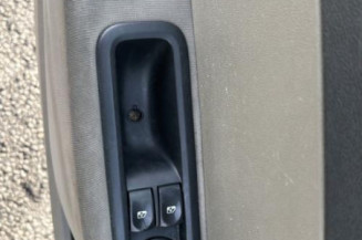 Retroviseur gauche RENAULT CLIO 3