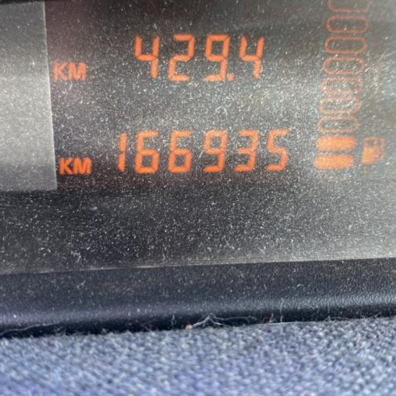 Compteur RENAULT GRAND ESPACE 3 Photo n°17