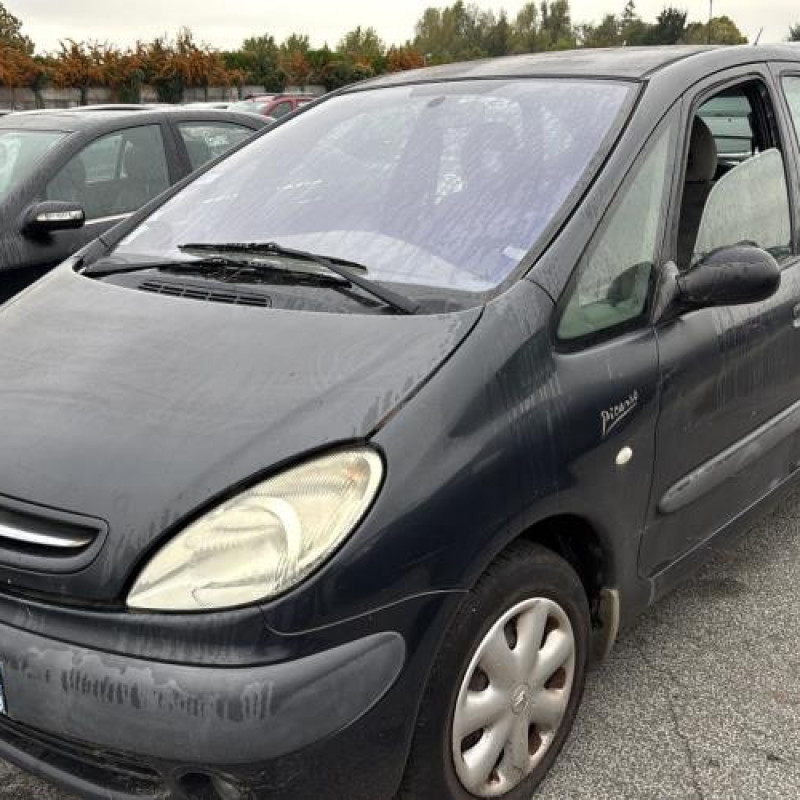 Moteur CITROEN XSARA PICASSO Photo n°3
