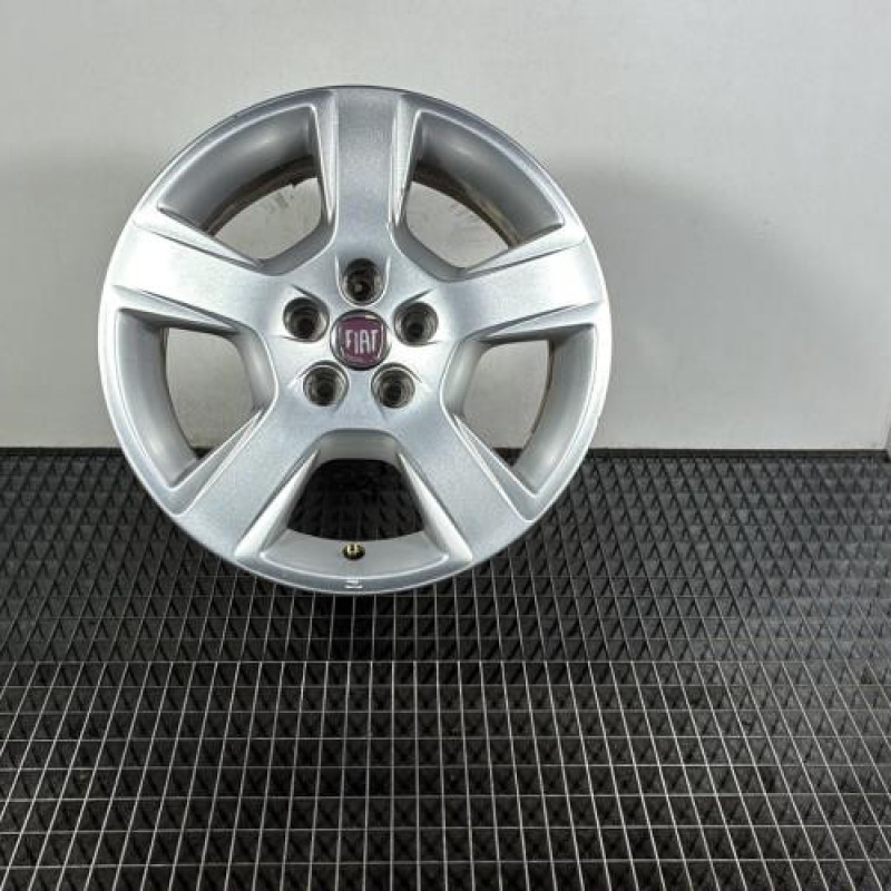 Jante FIAT DOBLO 2 Photo n°1