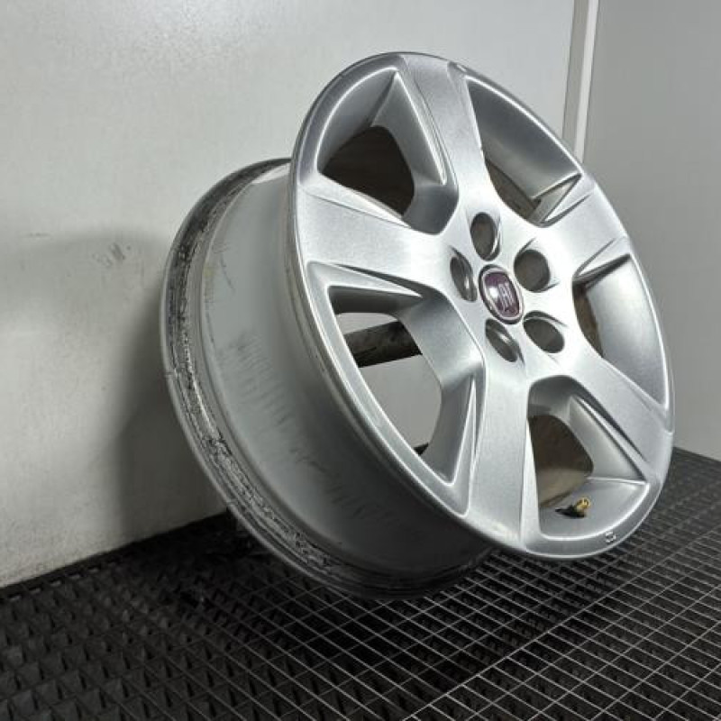 Jante FIAT DOBLO 2 Photo n°3