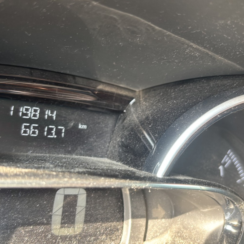 RENAULT CLIO 4 PHASE 2 0.9i - 12V TURBO TCE 90 Photo n°17