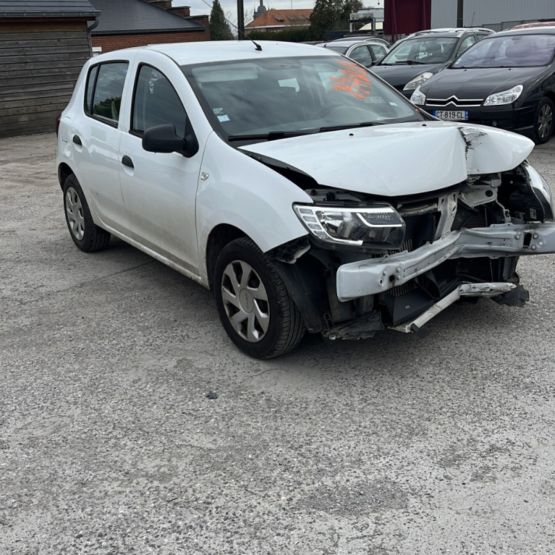 DACIA SANDERO 2 PHASE 1 0.9i - 12V TURBO TCE 90 Photo n°2