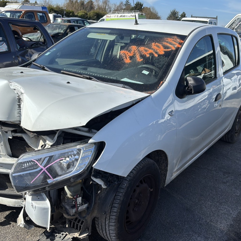 DACIA SANDERO 2 PHASE 1 0.9i - 12V TURBO TCE 90 Photo n°12