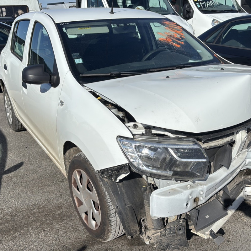 DACIA SANDERO 2 PHASE 1 0.9i - 12V TURBO TCE 90 Photo n°13