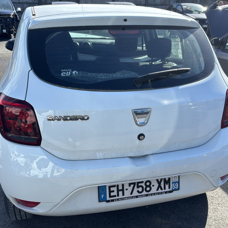 DACIA SANDERO 2 PHASE 1 0.9i - 12V TURBO TCE 90 Photo n°16