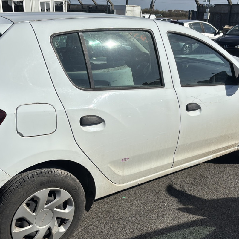 DACIA SANDERO 2 PHASE 1 0.9i - 12V TURBO TCE 90 Photo n°17