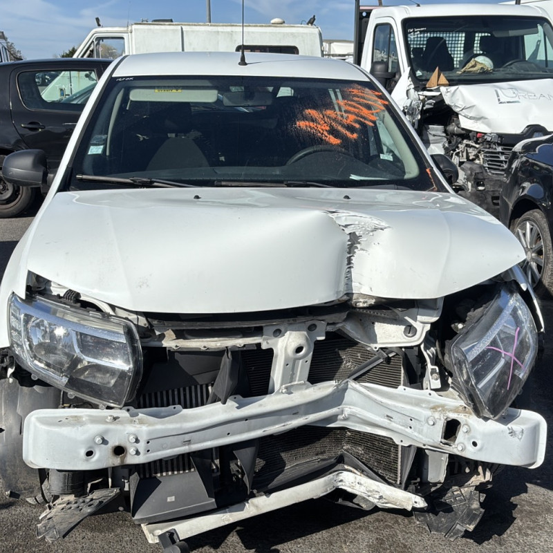DACIA SANDERO 2 PHASE 1 0.9i - 12V TURBO TCE 90 Photo n°18