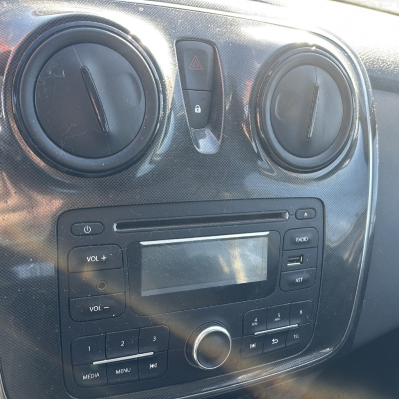 DACIA SANDERO 2 PHASE 1 0.9i - 12V TURBO TCE 90 Photo n°29