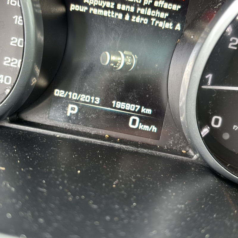 LAND ROVER RANGE ROVER 1 EVOQUE PHASE 1 2.2 TD4 - 16V TURBO 4X4 Photo n°29