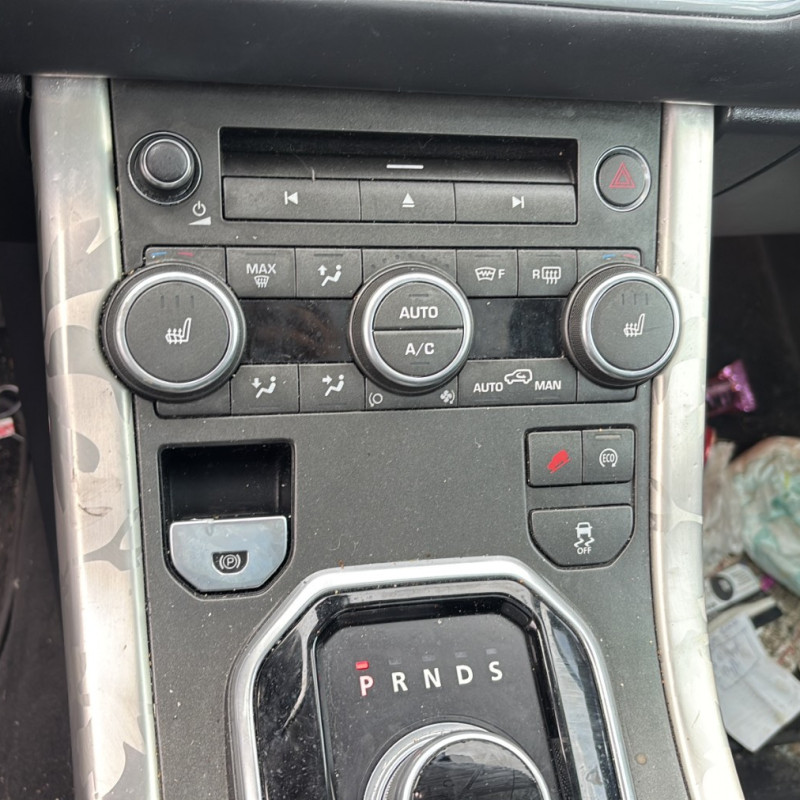 LAND ROVER RANGE ROVER 1 EVOQUE PHASE 1 2.2 TD4 - 16V TURBO 4X4 Photo n°31