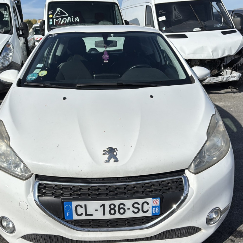 PEUGEOT 208 1 PHASE 1 1.4 HDI - 8V TURBO Photo n°18