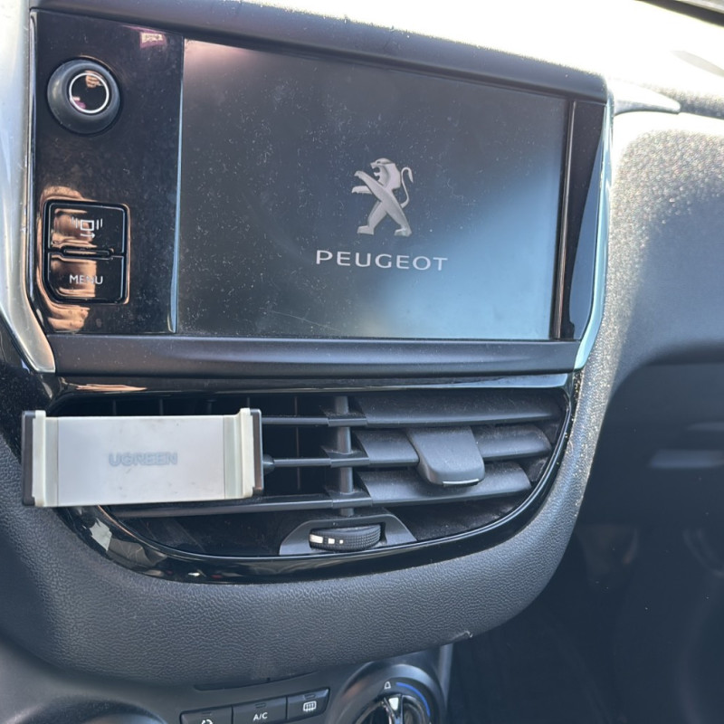 PEUGEOT 208 1 PHASE 1 1.4 HDI - 8V TURBO Photo n°28