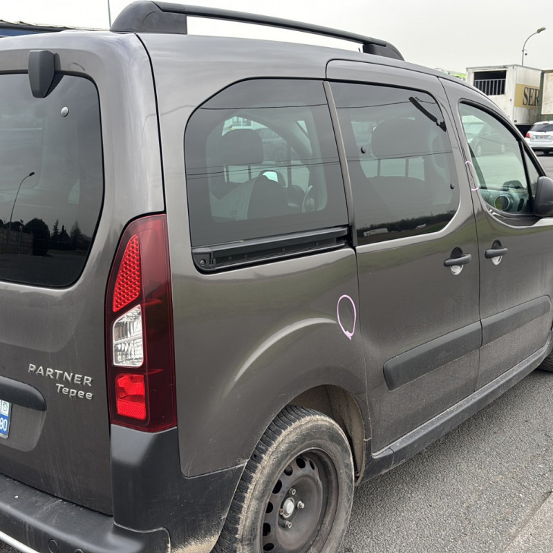 PEUGEOT PARTNER 2 PHASE 3 1.6 BLUE HDI - 8V TURBO Photo n°16