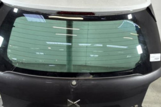 Malle/Hayon arriere DS DS3 Photo n°1