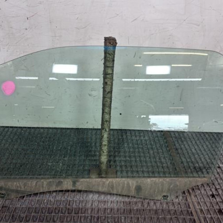 Vitre avant gauche DS DS3 Photo n°1