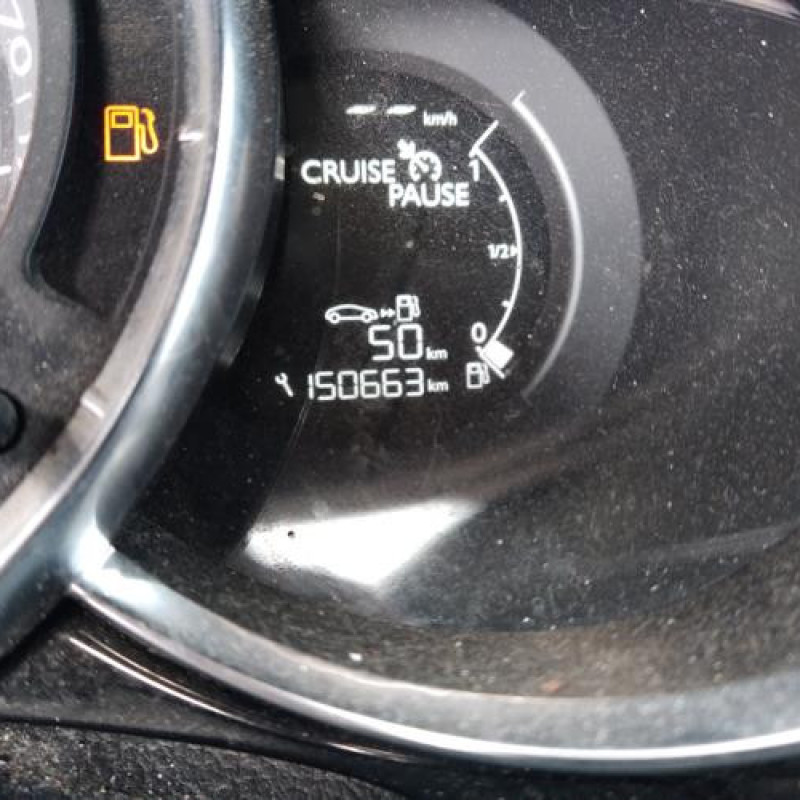 Leve vitre electrique avant droit DS DS3 Photo n°6