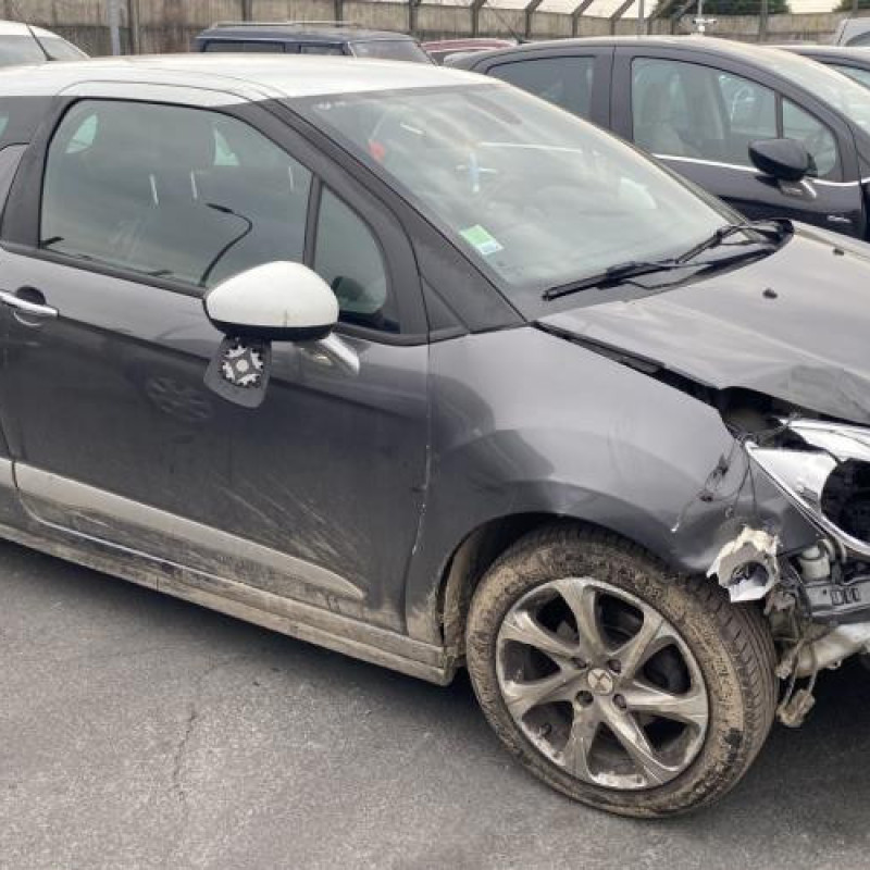 Amortisseur avant droit DS DS3 Photo n°13