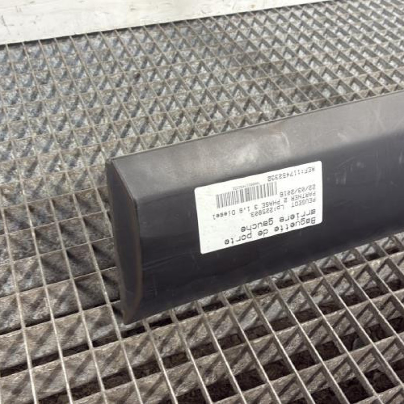 Baguette de porte arriere gauche  PEUGEOT PARTNER 2 Photo n°2