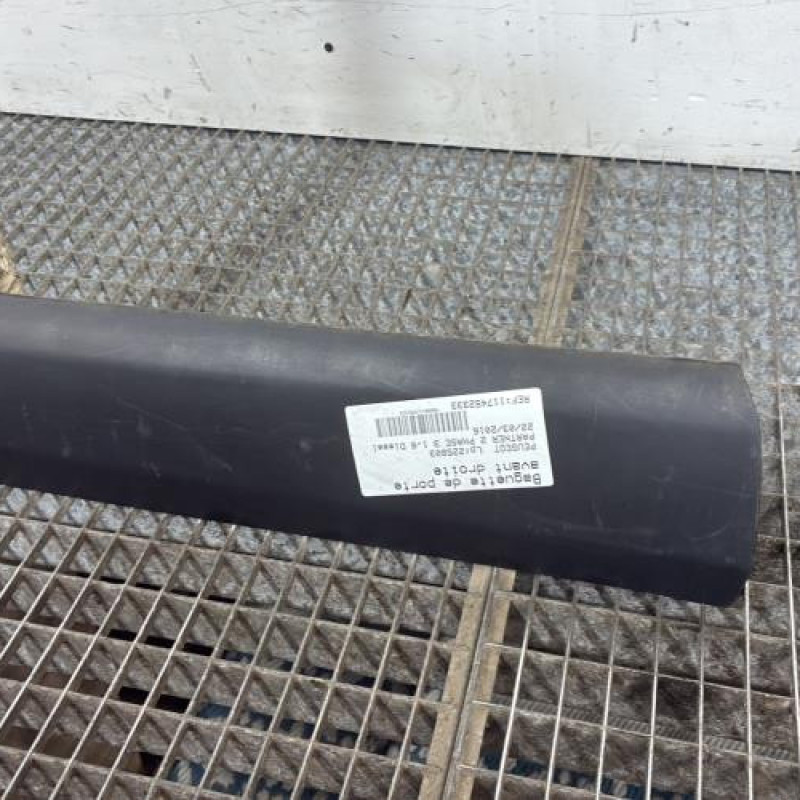 Baguette de porte avant droite PEUGEOT PARTNER 2 Photo n°3