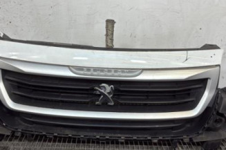 Calandre PEUGEOT PARTNER 2 Photo n°1