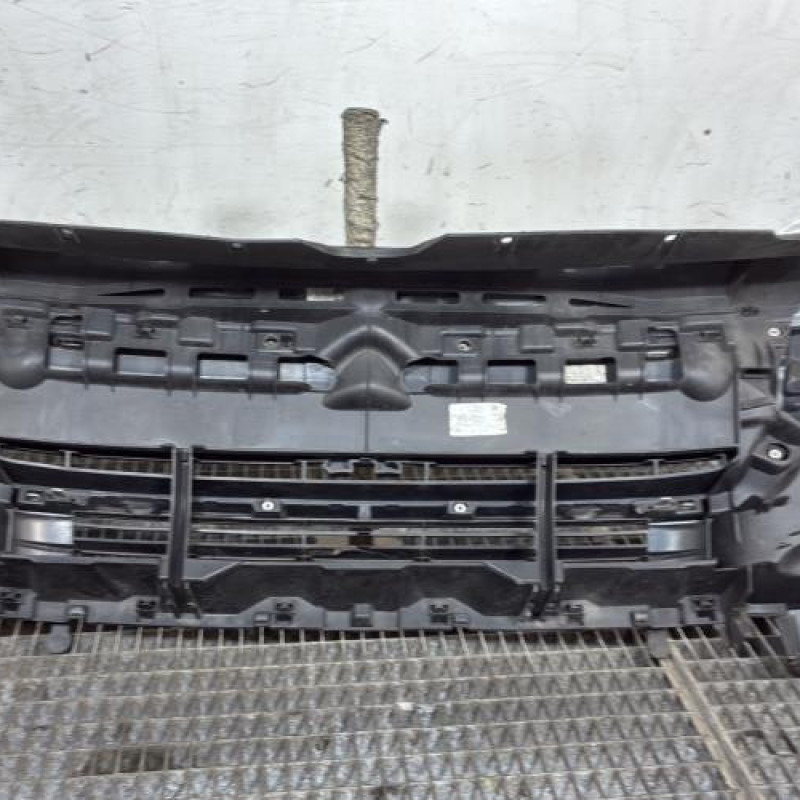 Calandre PEUGEOT PARTNER 2 Photo n°6