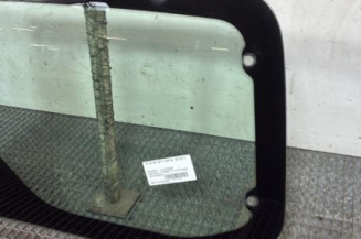 Vitre arriere droit PEUGEOT PARTNER 2