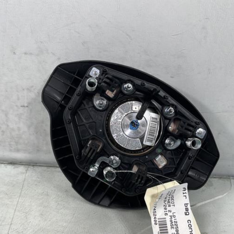 Air bag conducteur PEUGEOT PARTNER 2 Photo n°2