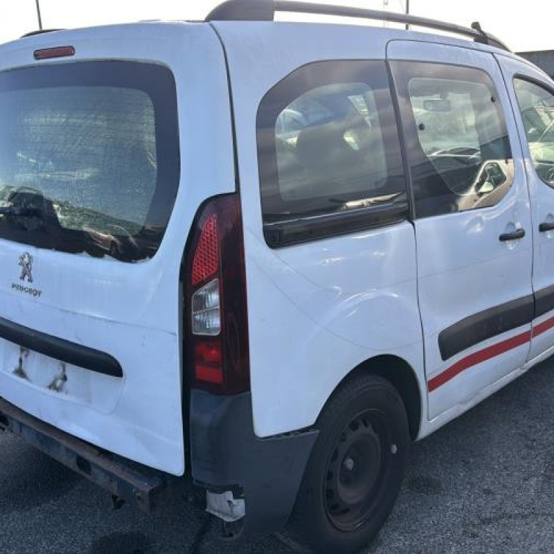 Crosse arriere droit PEUGEOT PARTNER 2 Photo n°7