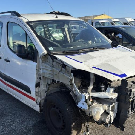 Feu arriere stop central PEUGEOT PARTNER 2