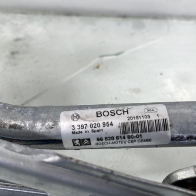 Moteur essuie glace avant PEUGEOT PARTNER 2 Photo n°2