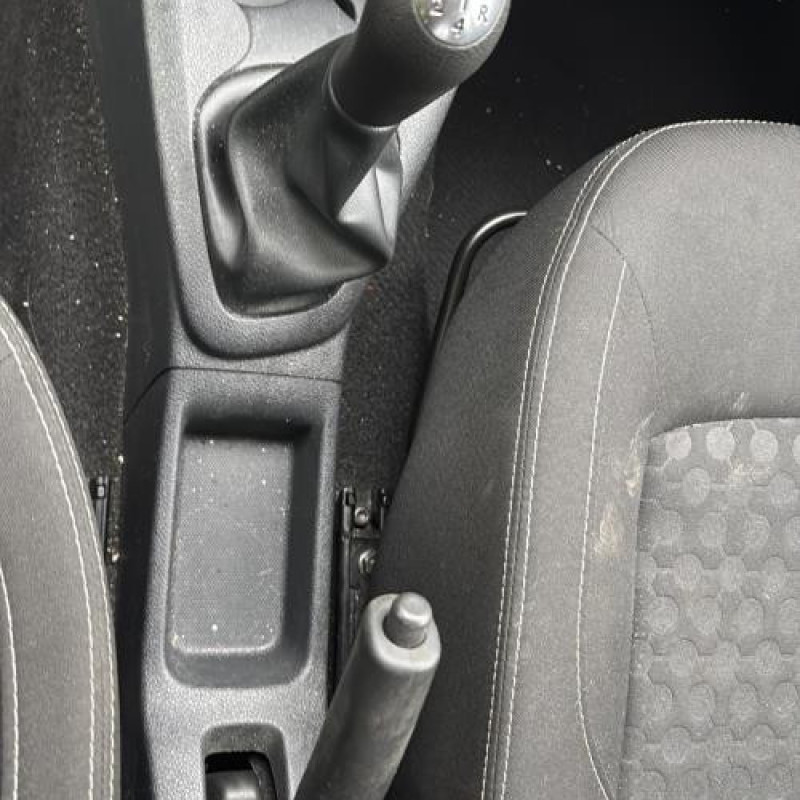 Condenseur de clim DACIA SANDERO 2 Photo n°16